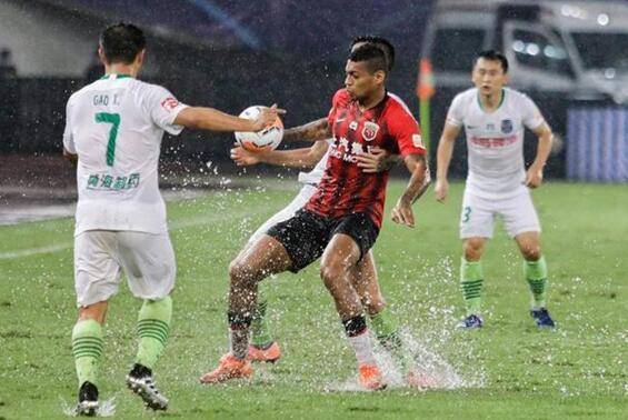  罗马客场遭遇门线悬案VAR判定引发争议  