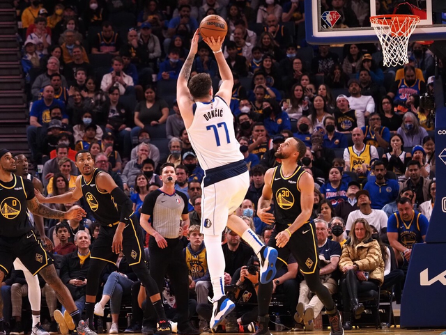  东契奇50分空砍遭遇逆转  